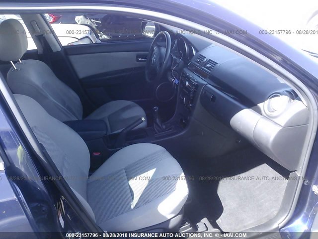 JM1BK343181126544 - 2008 MAZDA 3 HATCHBACK BLUE photo 5