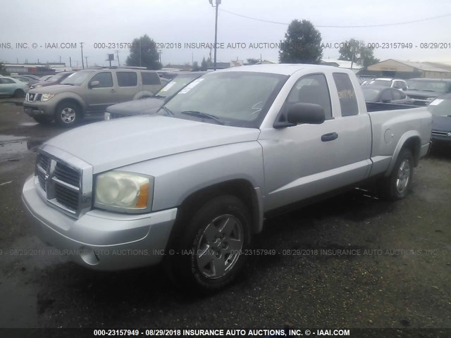 1D7HE42K06S623793 - 2006 DODGE DAKOTA SLT SILVER photo 2