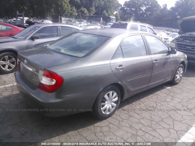 JTDBE32K130180247 - 2003 TOYOTA CAMRY LE/XLE 灰色 照片 4