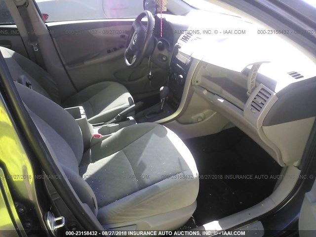 JTDBL40E299056680 - 2009 TOYOTA COROLLA LE/XLE GRAY photo 5