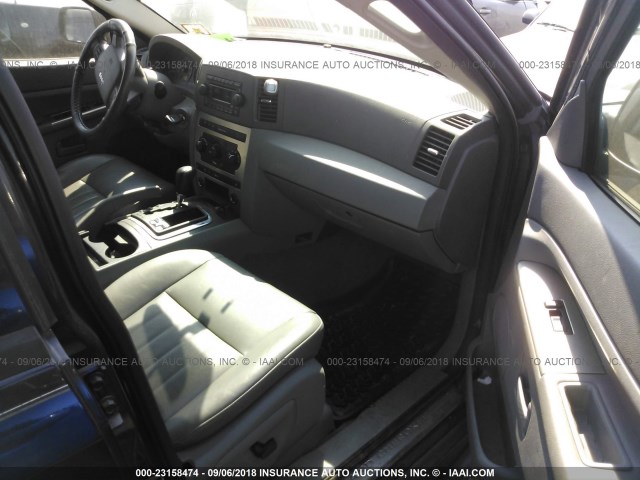 1J4HR48N55C618236 - 2005 JEEP GRAND CHEROKEE LAREDO/COLUMBIA/FREEDOM 黑色 照片 5