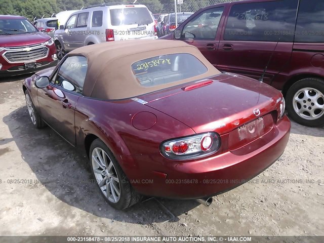 JM1NC25F570126502 - 2007 MAZDA MX-5 MIATA MAROON photo 3