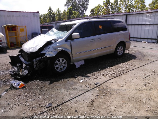 2C4RC1BG7DR518939 - 2013 CHRYSLER TOWN & COUNTRY TOURING TAN photo 2