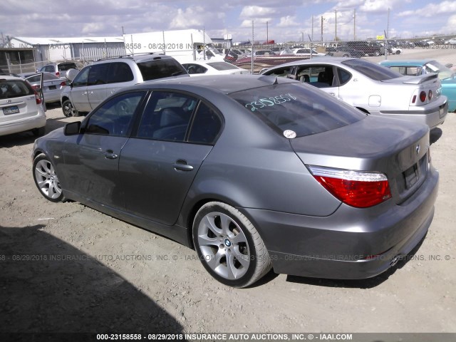 WBANW135X8CZ75467 - 2008 BMW 535 I GRAY photo 3