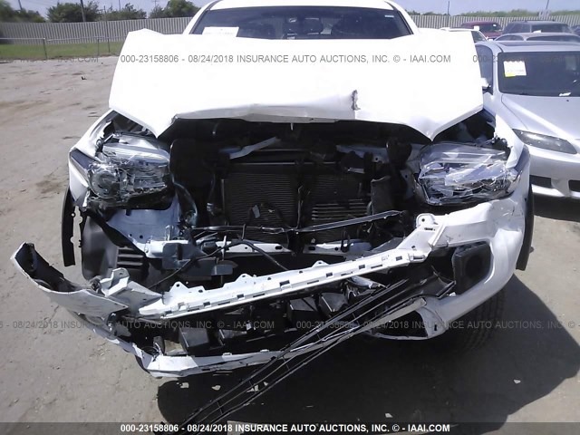 5TFCZ5ANXHX087273 - 2017 TOYOTA TACOMA DBL CAB/SR/TRDSPT/OR/PRO თეთრი ფოტო 6
