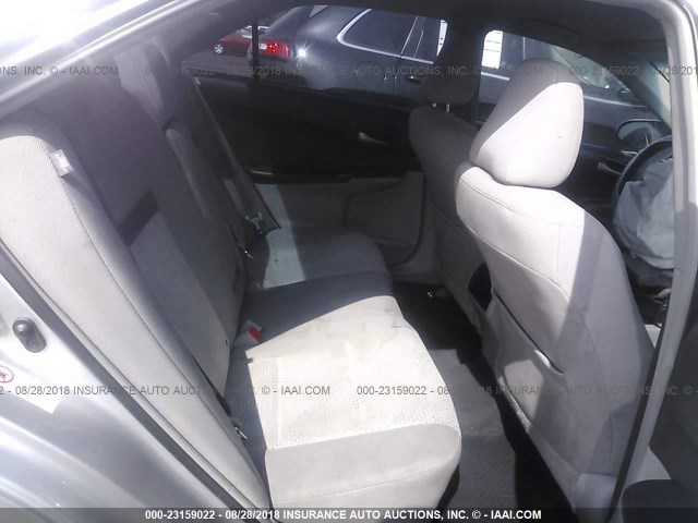 4T1BF1FKXCU121939 - 2012 TOYOTA CAMRY SE/LE/XLE 银色 照片 8