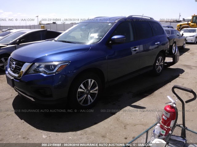 5N1DR2MNXHC653627 - 2017 NISSAN PATHFINDER S/SV/SL/PLATINUM BLUE photo 2