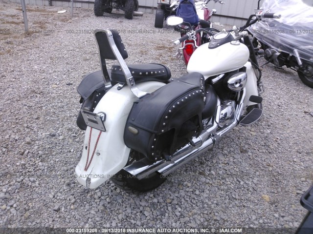 JS1VS55AX62119051 - 2006 SUZUKI C50 WHITE photo 4