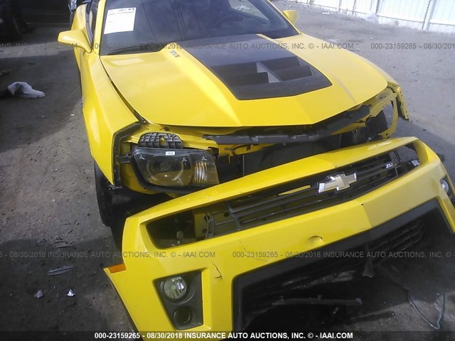 2G1FZ3DPXD9801998 - 2013 CHEVROLET CAMARO ZL1 YELLOW photo 6