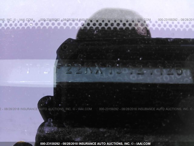 4T1BF22KX1U121125 - 2001 TOYOTA CAMRY LE/XLE 黑色 照片 9