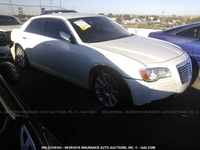 2C3CCACG7CH245935 - 2012 CHRYSLER 300 LIMITED WHITE photo 1