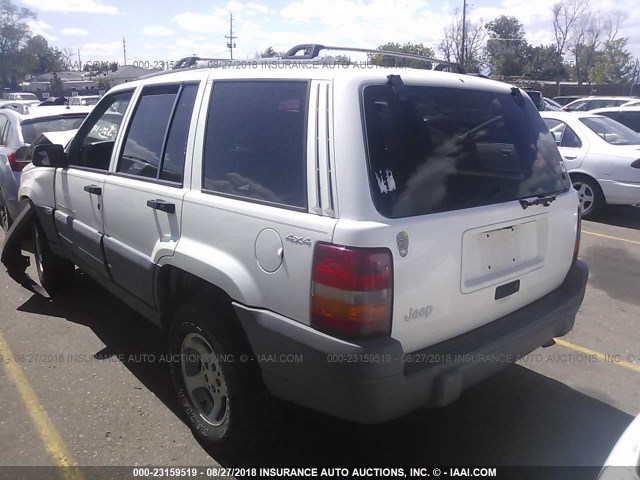 1J4GZ58S2WC211841 - 1998 JEEP GRAND CHEROKEE LAREDO/TSI WHITE photo 3