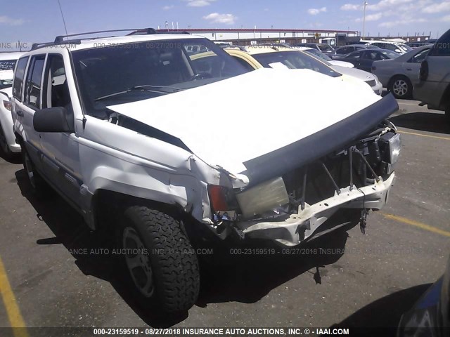 1J4GZ58S2WC211841 - 1998 JEEP GRAND CHEROKEE LAREDO/TSI WHITE photo 6