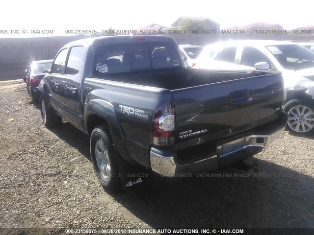5TFLU4EN7CX025034 - 2012 TOYOTA TACOMA DOUBLE CAB ნაცრისფერი ფოტო 3