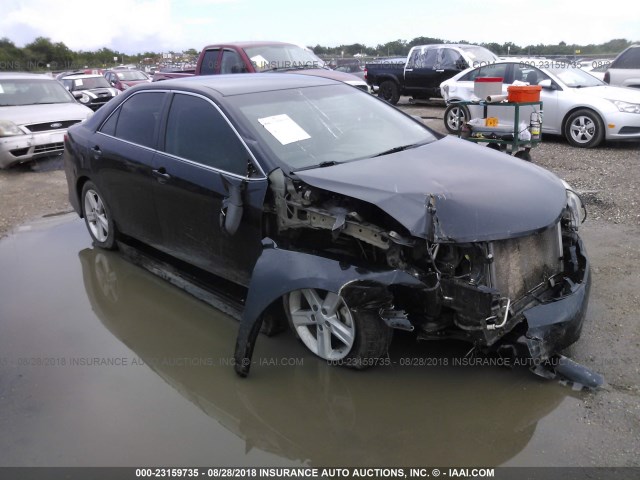 4T1BF1FK5CU521939 - 2012 TOYOTA CAMRY SE/LE/XLE მუქი ლურჯი ფოტო 5