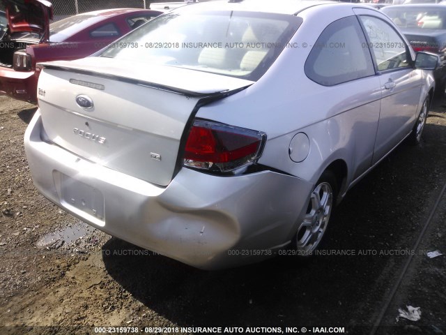 1FAHP32N69W216301 - 2009 FORD FOCUS SE SILVER photo 6