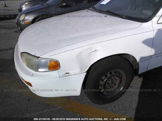 JT2BG12K8T0348098 - 1996 TOYOTA CAMRY DX/LE/XLE WHITE photo 6