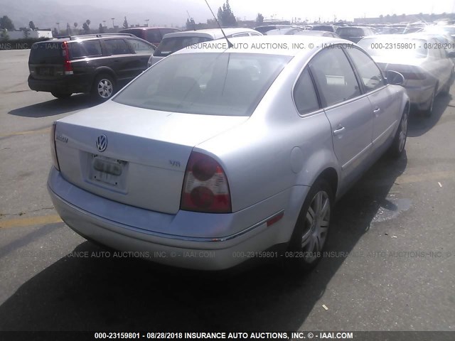 WVWRU63B85P005764 - 2005 VOLKSWAGEN PASSAT GLX SILVER photo 4