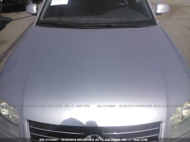 WVWRU63B85P005764 - 2005 VOLKSWAGEN PASSAT GLX SILVER photo 6