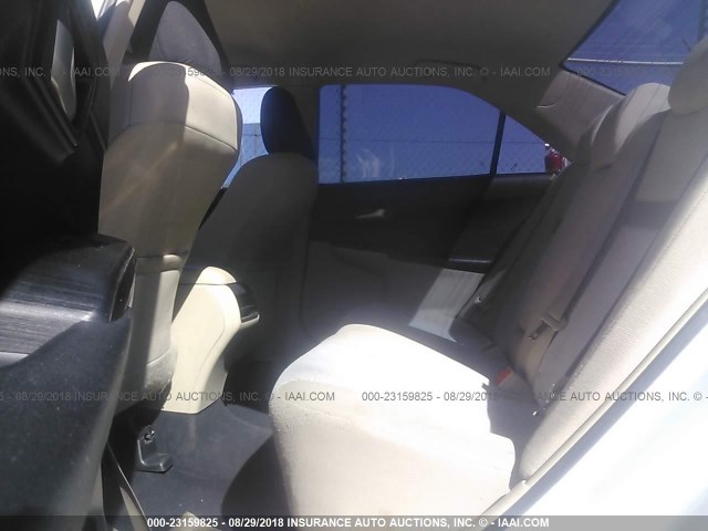 4T1BF1FK6CU555551 - 2012 TOYOTA CAMRY SE/LE/XLE თეთრი ფოტო 8