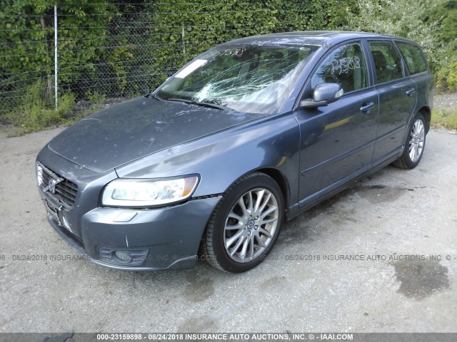 YV1382MW8A2528188 - 2010 VOLVO V50 2.4I GRAY photo 2