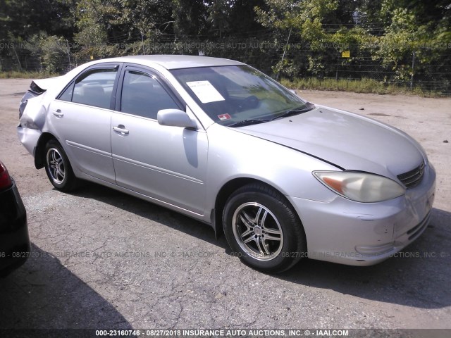 4T1BF32K62U026441 - 2002 TOYOTA CAMRY LE/XLE/SE Gümüş foto 1