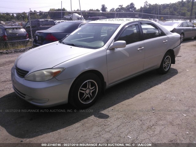 4T1BF32K62U026441 - 2002 TOYOTA CAMRY LE/XLE/SE Gümüş foto 2