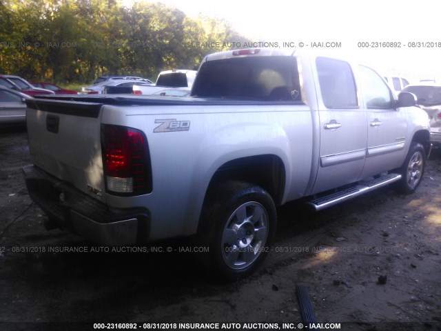 3GTRCVE03AG233050 - 2010 GMC SIERRA C1500 SLE SILVER photo 4