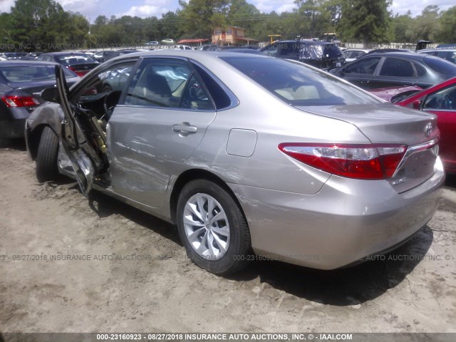 4T1BF1FK1FU014685 - 2015 TOYOTA CAMRY LE/XLE/SE/XSE 米色 照片 3