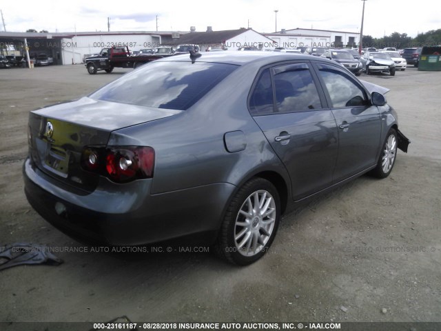 3VWRJ71K18M124796 - 2008 VOLKSWAGEN JETTA WOLFSBURG 灰色 照片 4