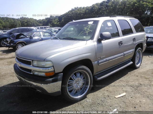 1GNEC13Z03R171402 - 2003 CHEVROLET TAHOE C1500 SILVER photo 2