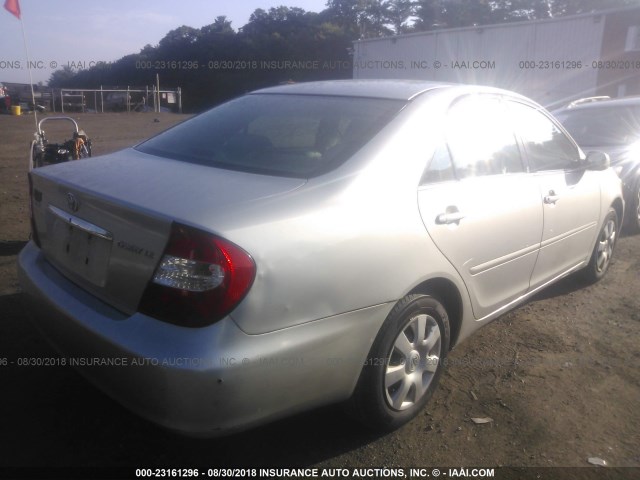 4T1BE32K33U777193 - 2003 TOYOTA CAMRY LE/XLE/SE Күміс фото 4