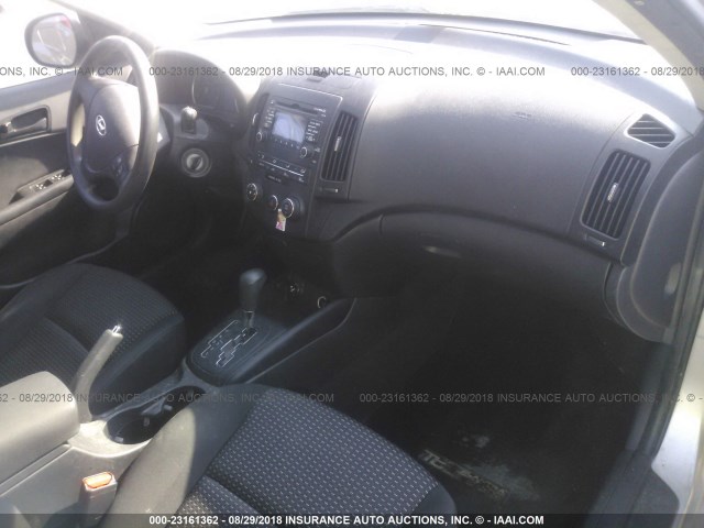 KMHDB8AEXAU058613 - 2010 HYUNDAI ELANTRA TOURING GLS SILVER photo 5