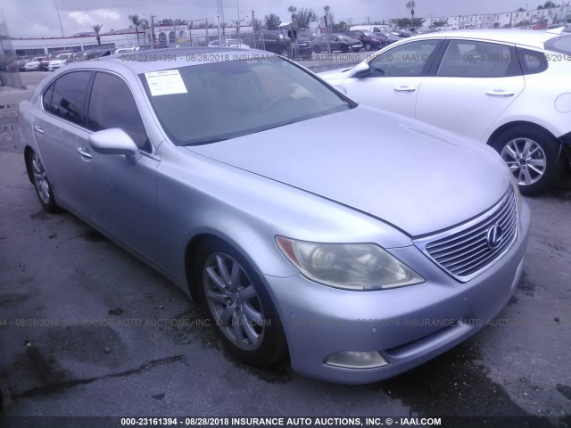 JTHGL46F975003001 - 2007 LEXUS LS 460L SILVER photo 1