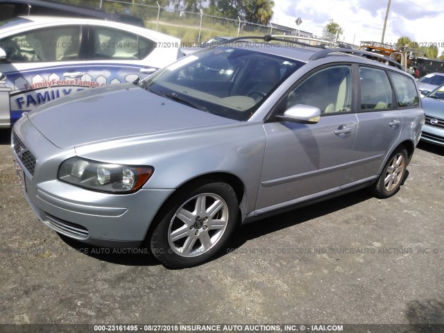 YV1MW382062173290 - 2006 VOLVO V50 2.4I SILVER photo 2