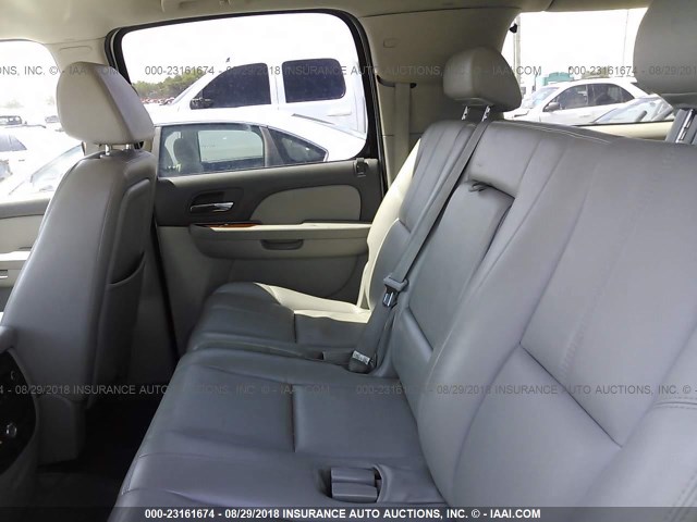 1GKFK163X7J185999 - 2007 GMC YUKON XL K1500 WHITE photo 8