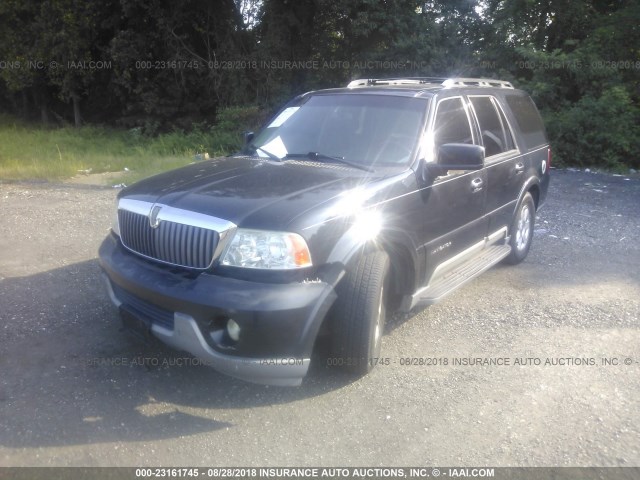 5LMFU28R93LJ40119 - 2003 LINCOLN NAVIGATOR Schwarz Foto 2