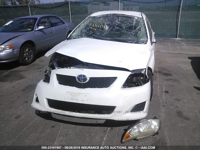 JTDBL40E899067120 - 2009 TOYOTA COROLLA LE/XLE WHITE photo 6