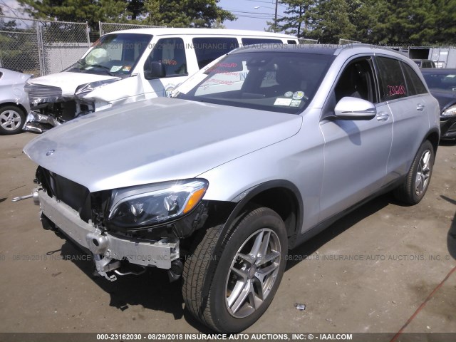 WDC0G4KB7GF100518 - 2016 MERCEDES-BENZ GLC 300 4MATIC SILVER photo 2