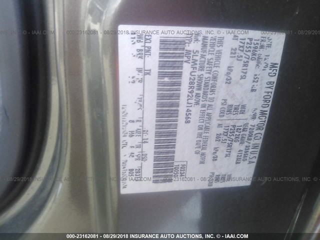 5LMFU28R92LJ14568 - 2002 LINCOLN NAVIGATOR 灰色 照片 9