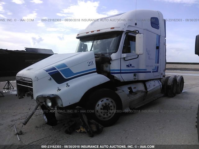 1FUYSSEB1XLB22650 - 1999 FREIGHTLINER CENTURY CLASSIC FLC120 WHITE photo 2