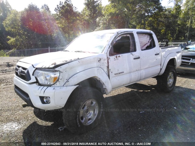 5TFLU4EN5CX040874 - 2012 TOYOTA TACOMA DOUBLE CAB თეთრი ფოტო 2