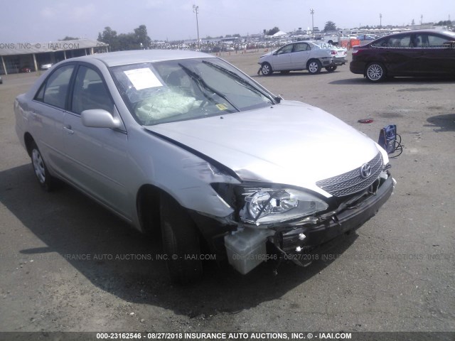 4T1BE32K43U782791 - 2003 TOYOTA CAMRY LE/XLE/SE Күміс фото 1