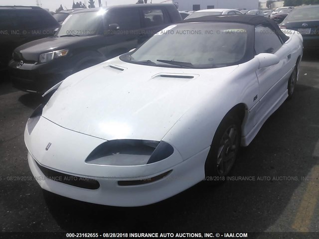 2G1FP32K0T2164303 - 1996 CHEVROLET CAMARO RS WHITE photo 2