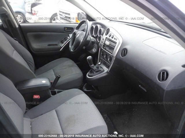 5Y2SN63L05Z450785 - 2005 PONTIAC VIBE GT BLUE photo 5