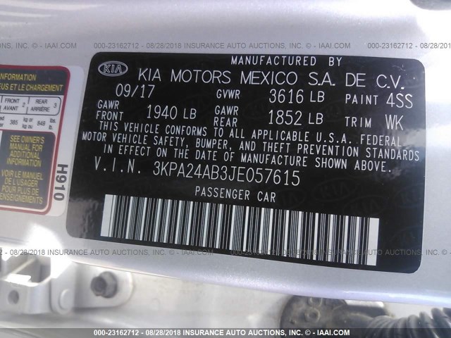 3KPA24AB3JE057615 - 2018 KIA RIO LX/S SILVER photo 9