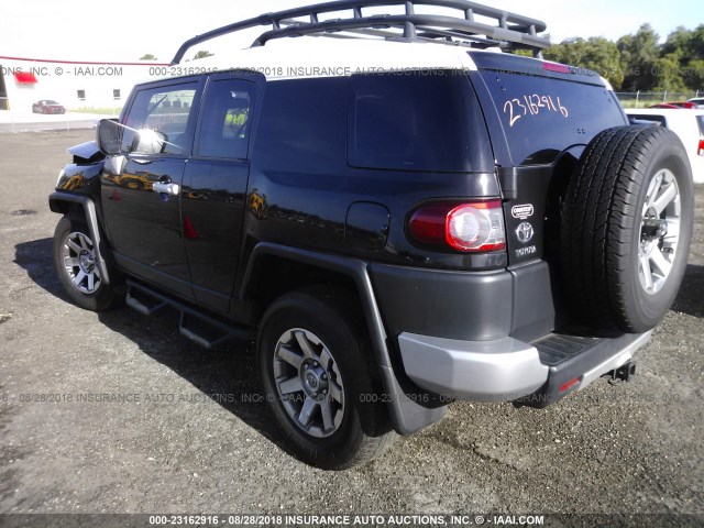 JTEZU4BF2EK013991 - 2014 TOYOTA FJ CRUISER BLACK photo 3