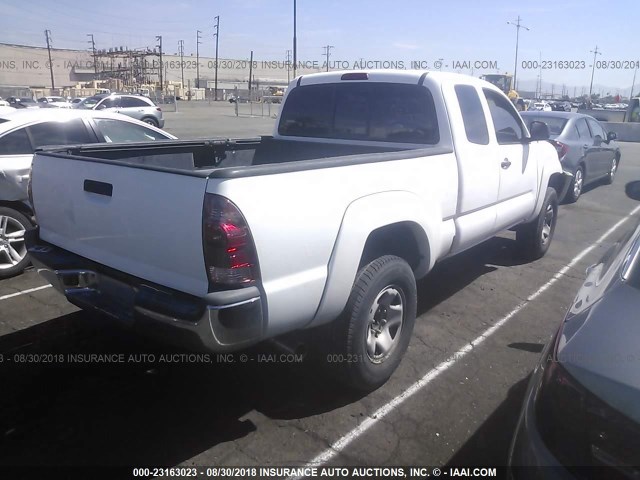 5TETU62N46Z222188 - 2006 TOYOTA TACOMA PRERUNNER ACCESS CAB WHITE photo 4