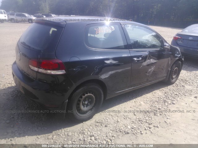 WVWBB7AJ3BW131782 - 2011 VOLKSWAGEN GOLF BLACK photo 4