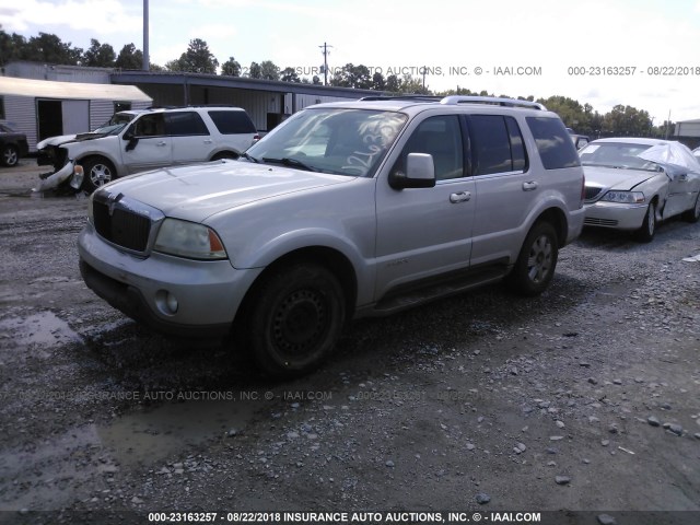 5LMEU88H94ZJ26337 - 2004 LINCOLN AVIATOR SILVER photo 2